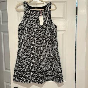 Vineyard vines: All Over Palm Cisco Swing Dress.